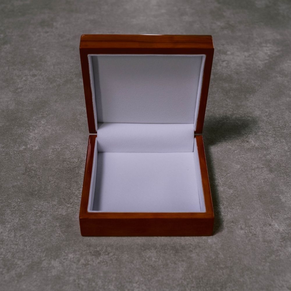 Be Still My Love - Lebo Treasure Box